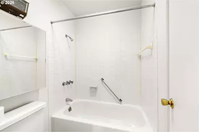 950 Evergreen Rd #110, Woodburn, OR 97071 - Photo 14