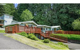 2341 NE 35th St, Lincoln City, OR 97367 - Photo 2