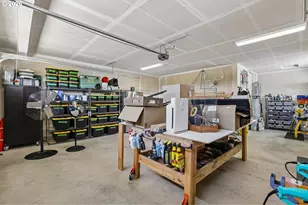 2031 E 9th St, La Center, WA 98629 - Photo 36