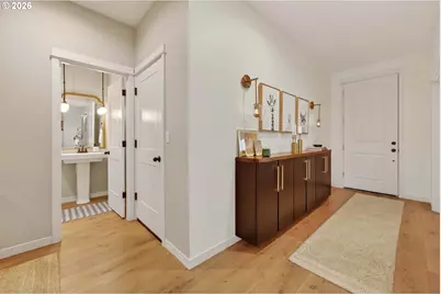 2031 E 9th St, La Center, WA 98629 - Photo 8