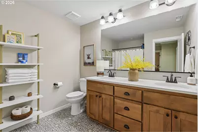 2031 E 9th St, La Center, WA 98629 - Photo 34