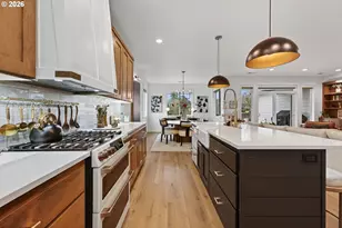 2031 E 9th St, La Center, WA 98629 - Photo 16