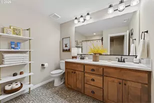 2031 E 9th St, La Center, WA 98629 - Photo 32