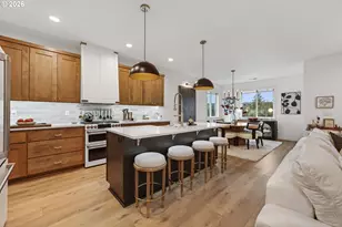 2031 E 9th St, La Center, WA 98629 - Photo 14