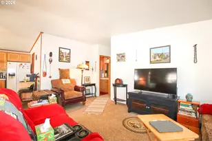 85049 Hwy 101, Florence, OR 97439 - Photo 4