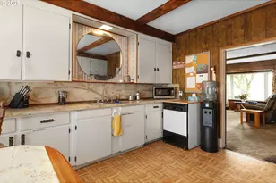 8730 Old Hwy 99, Roseburg, OR 97470 - Photo 8