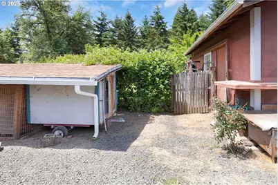 8730 Old Highway 99, Roseburg, OR 97470 - Photo 34