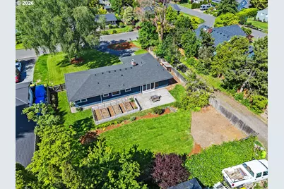 8850 SW Rambler Ln, Portland, OR 97223 - Photo 34