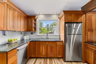 9210 N Allegheny Ave, Portland, OR 97203 - Photo 18