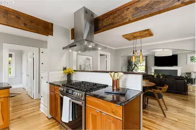9210 N Allegheny Ave, Portland, OR 97203 - Photo 14