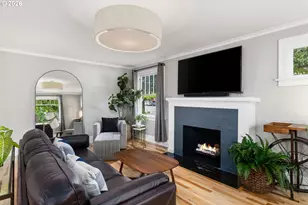 9210 N Allegheny Ave, Portland, OR 97203 - Photo 6
