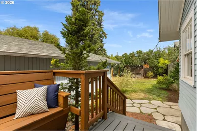 9210 N Allegheny Ave, Portland, OR 97203 - Photo 26