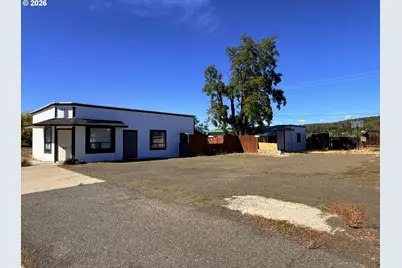 511 E Broadway St, Goldendale, WA 98620 - Photo 4