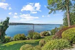 11019 SE Burlington Dr, Vancouver, WA 98664 - Photo 2