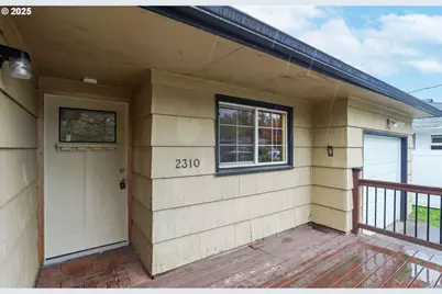 2310 Mountain View Dr S, Salem, OR 97302 - Photo 6