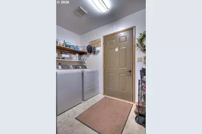 585 S Park Blvd, Ontario, OR 97914 - Photo 36
