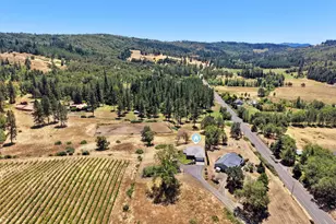 3721 Colonial Rd, Roseburg, OR 97471 - Photo 44