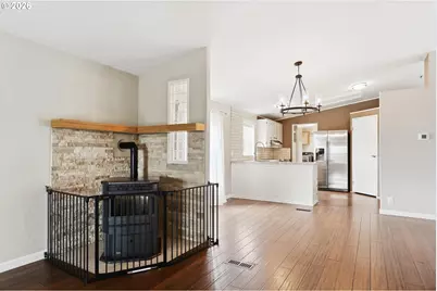 501 NW 3rd St, Dufur, OR 97021 - Photo 26