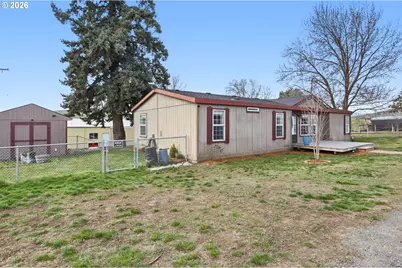 501 NW 3rd St, Dufur, OR 97021 - Photo 42