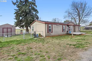 501 NW 3rd St, Dufur, OR 97021 - Photo 42