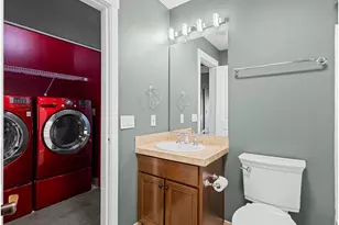 1952 NE 48th Way, Hillsboro, OR 97124 - Photo 34