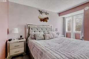 230 SW 22nd St, Troutdale, OR 97060 - Photo 14