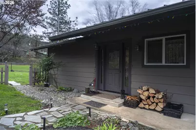 215 Kennaday Ln, Glide, OR 97447 - Photo 4