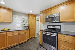 4406 SE View Acres Rd, Milwaukie, OR 97267 - Photo 10