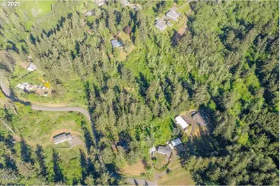 Tl 1600 Criteser Loop, Toledo, OR 97391 - Photo 4