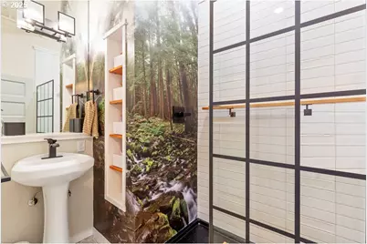 8212 N Denver Ave, Portland, OR 97217 - Photo 20