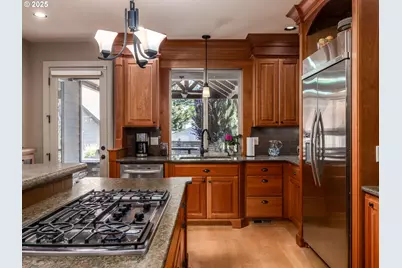 755 6th St, Lake Oswego, OR 97034 - Photo 10