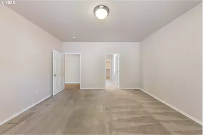 1368 SE Barberry Ave, Dallas, OR 97338 - Photo 12