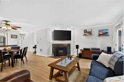 3926 Carman Dr, Lake Oswego, OR 97035 - Photo 6