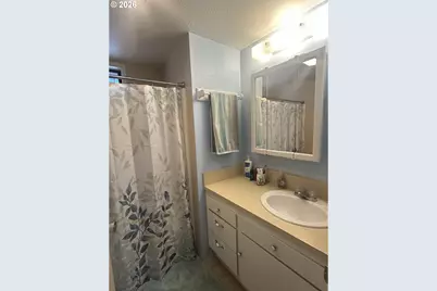 2063 Alder Ave, Reedsport, OR 97467 - Photo 8