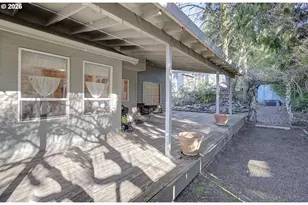 1758 NW 18th Ct, Gresham, OR 97030 - Photo 36