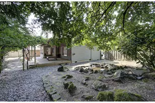 1758 NW 18th Ct, Gresham, OR 97030 - Photo 38