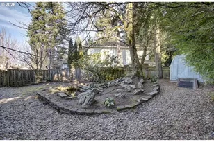 1758 NW 18th Ct, Gresham, OR 97030 - Photo 42