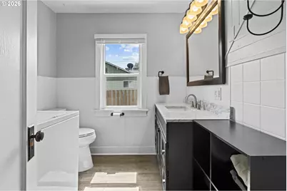 105 2nd St, Gaston, OR 97119 - Photo 20