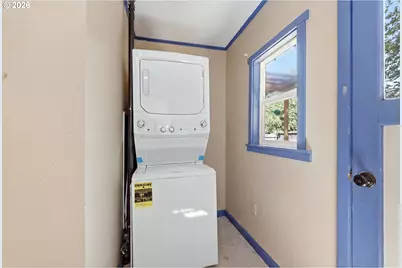 2459 Miami Ln, Eugene, OR 97403 - Photo 32