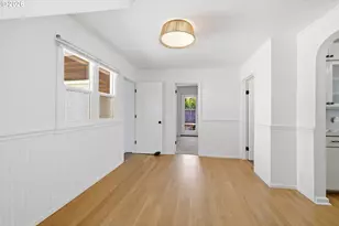2459 Miami Ln, Eugene, OR 97403 - Photo 10
