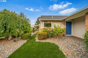 2406 SE Balboa Dr, Vancouver, WA 98683 - Photo 2