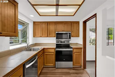 2406 SE Balboa Dr, Vancouver, WA 98683 - Photo 6