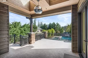 5390 NW Roanoke Ln, Portland, OR 97229 - Photo 18