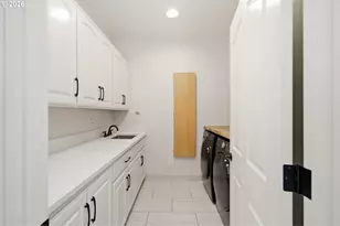 1918 NW 45th Ave, Camas, WA 98607 - Photo 34