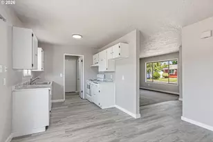 411 Brierwood Ct, Castle Rock, WA 98611 - Photo 8