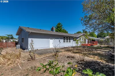 3085 W Shasta Ave, Roseburg, OR 97471 - Photo 40
