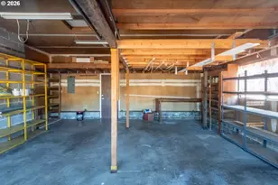 3085 W Shasta Ave, Roseburg, OR 97471 - Photo 42