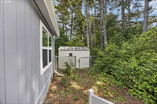 4895 Seapine Dr, Florence, OR 97439 - Photo 46