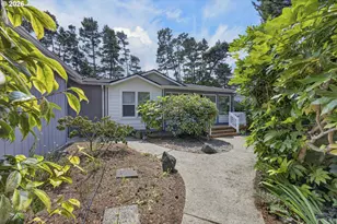 4895 Seapine Dr, Florence, OR 97439 - Photo 2