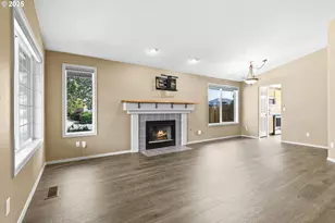 2596 Jamestown St, Woodburn, OR 97071 - Photo 10